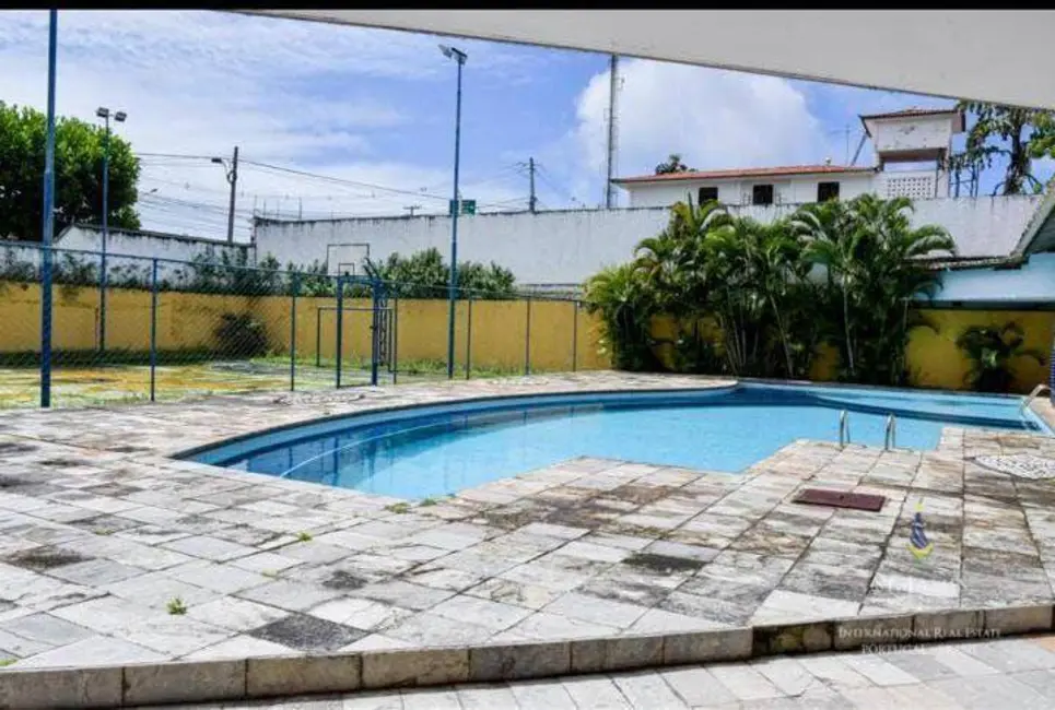 Apartamento com 3 quartos à venda, 374m2 em Candelária, Natal - RN - imagem 4 Foto 4 de Apartamento com 3 quartos à venda, 374m2 em Candelária, Natal - RN