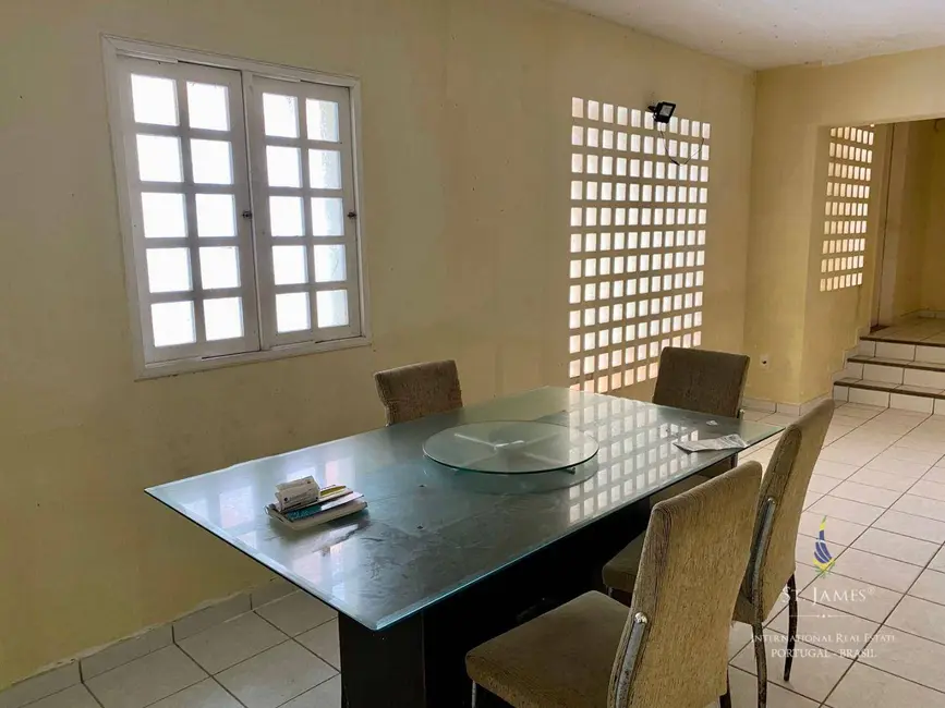 Foto 2 de Casa com 5 quartos à venda, 280m2 em Petrópolis, Natal - RN