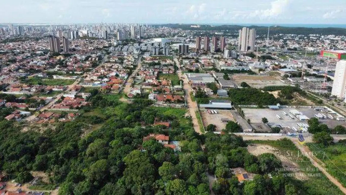 Casa com 5 quartos à venda, 7000m2 em Candelária, Natal - RN - imagem 9 Foto 9 de Casa com 5 quartos à venda, 7000m2 em Candelária, Natal - RN