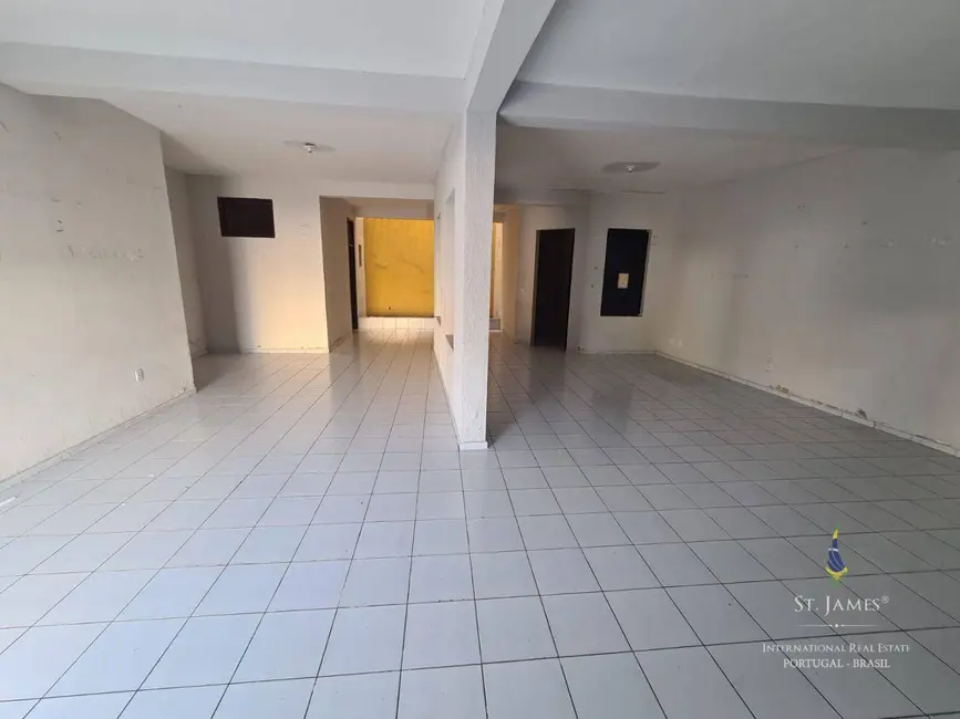 Foto 2 de Casa com 2 quartos à venda, 1350m2 em Dix-Sept Rosado, Natal - RN