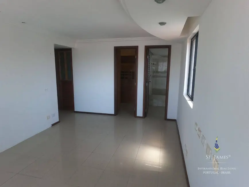 Apartamento com 3 quartos à venda, 250m2 em Candelária, Natal - RN - imagem 4 Foto 4 de Apartamento com 3 quartos à venda, 250m2 em Candelária, Natal - RN