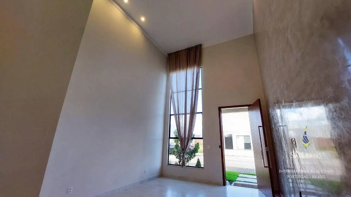 Foto 3 de Casa de Condomínio com 3 quartos à venda, 240m2 em Parnamirim - RN
