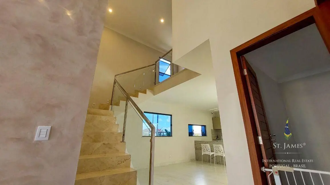 Foto 5 de Casa de Condomínio com 3 quartos à venda, 240m2 em Parnamirim - RN