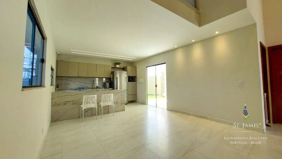 Foto 7 de Casa de Condomínio com 3 quartos à venda, 240m2 em Parnamirim - RN