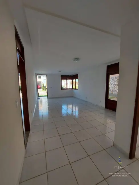 Foto 3 de Casa de Condomínio com 3 quartos à venda e para alugar, 300m2 em Nova Parnamirim, Parnamirim - RN