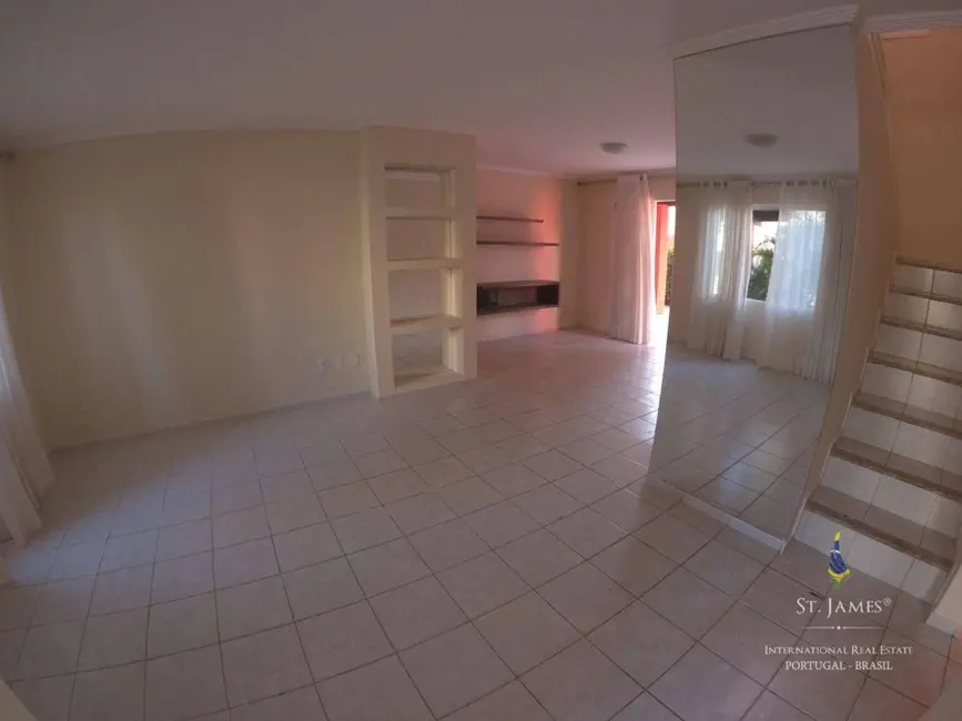 Foto 3 de Casa de Condomínio com 7 quartos para alugar, 300m2 em Nova Parnamirim, Parnamirim - RN