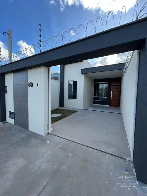 Foto 1 de Casa com 2 quartos à venda, 64m2 em Parnamirim - RN