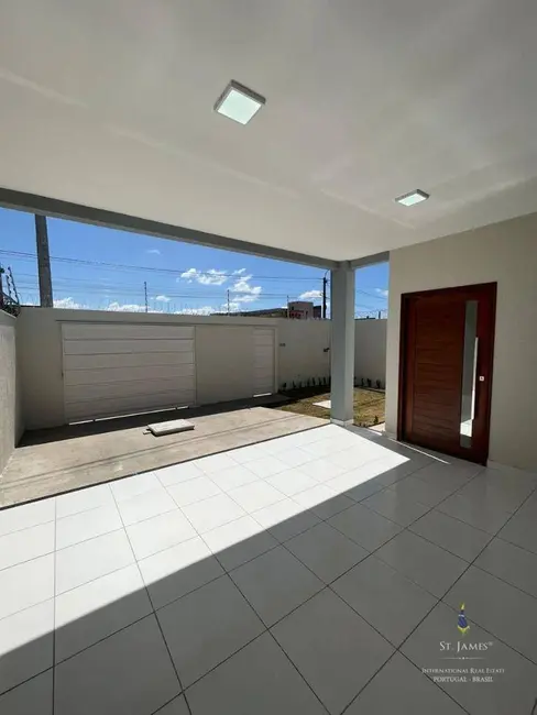 Foto 2 de Casa com 3 quartos à venda, 200m2 em Parnamirim - RN