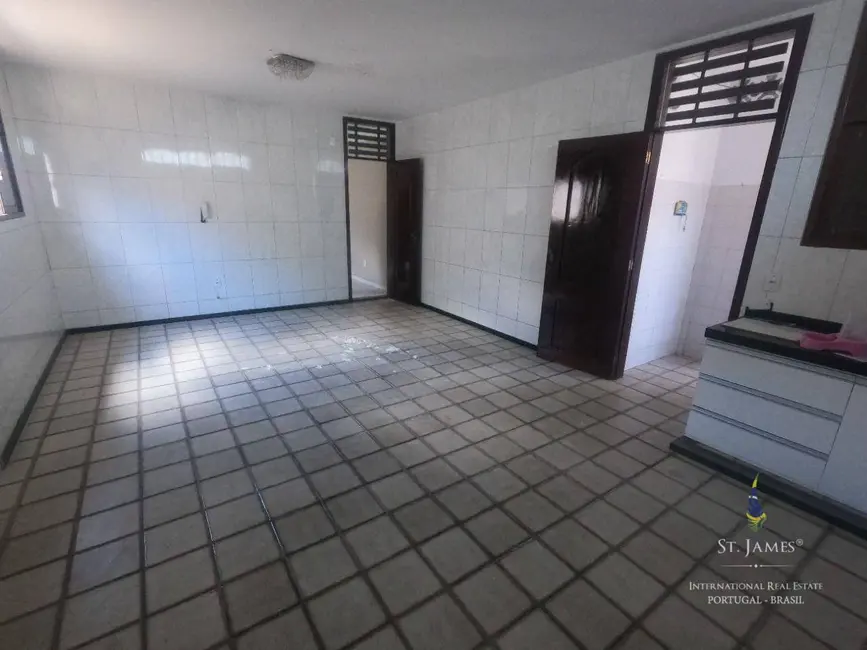 Casa com 3 quartos à venda, 990m2 em Candelária, Natal - RN - imagem 8 Foto 8 de Casa com 3 quartos à venda, 990m2 em Candelária, Natal - RN