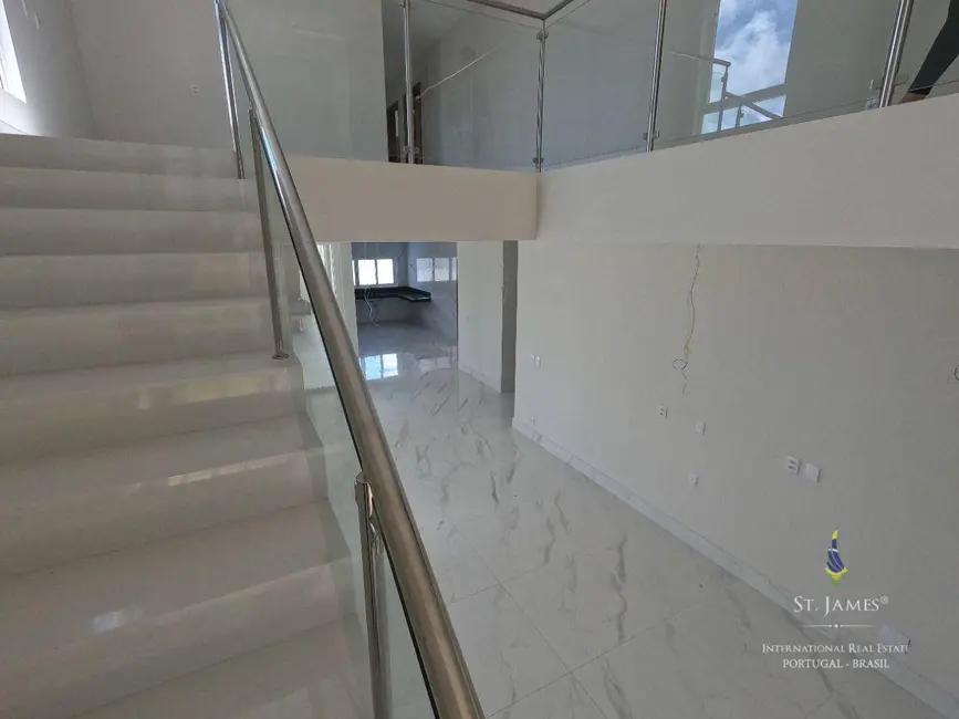 Casa de Condomínio com 5 quartos à venda, 455m2 em Pium (Distrito Litoral), Parnamirim - RN - imagem 6 Foto 6 de Casa de Condomínio com 5 quartos à venda, 455m2 em Pium (Distrito Litoral), Parnamirim - RN