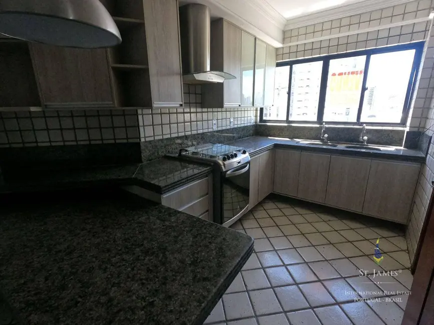 Apartamento com 3 quartos à venda, 155m2 em Petrópolis, Natal - RN - imagem 7 Foto 7 de Apartamento com 3 quartos à venda, 155m2 em Petrópolis, Natal - RN