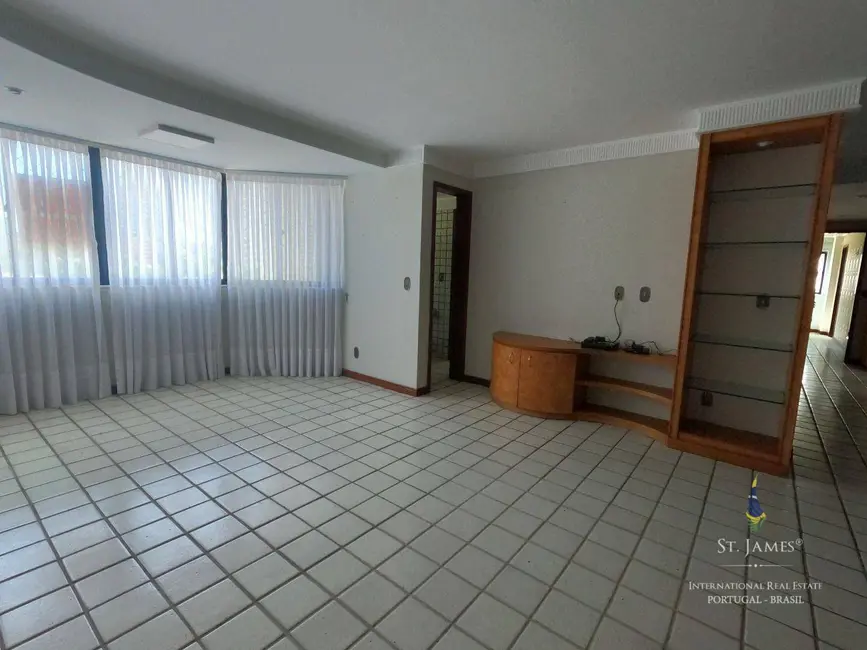 Apartamento com 3 quartos à venda, 155m2 em Petrópolis, Natal - RN - imagem 3 Foto 3 de Apartamento com 3 quartos à venda, 155m2 em Petrópolis, Natal - RN