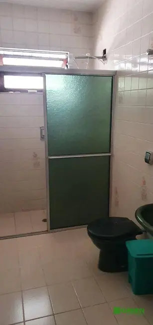 Foto 9 de Casa com 3 quartos à venda, 300m2 em Juquia - SP