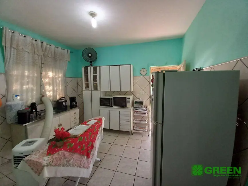 Foto 7 de Casa com 3 quartos à venda, 390m2 em Registro - SP