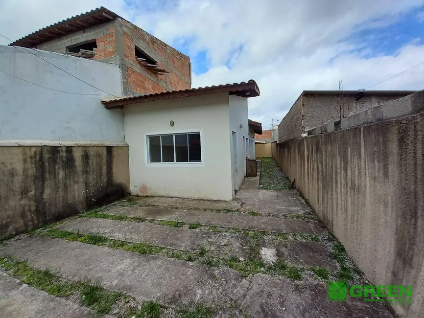 Foto 3 de Casa com 2 quartos à venda, 150m2 em Registro - SP