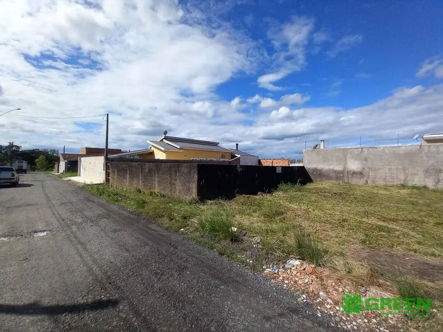 Foto 3 de Terreno / Lote à venda, 307m2 em Registro - SP