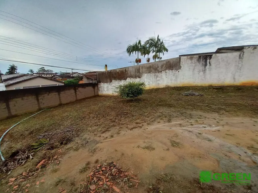 Foto 2 de Terreno / Lote à venda, 480m2 em Registro - SP