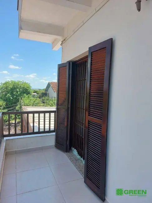 Foto 8 de Casa com 3 quartos à venda, 300m2 em Registro - SP