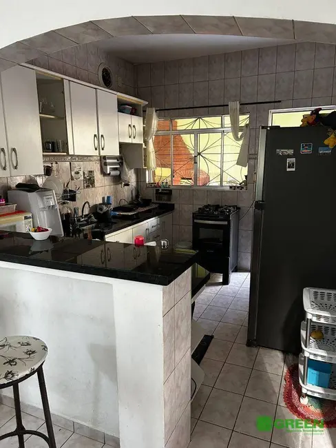 Foto 5 de Casa com 4 quartos à venda, 175m2 em Registro - SP