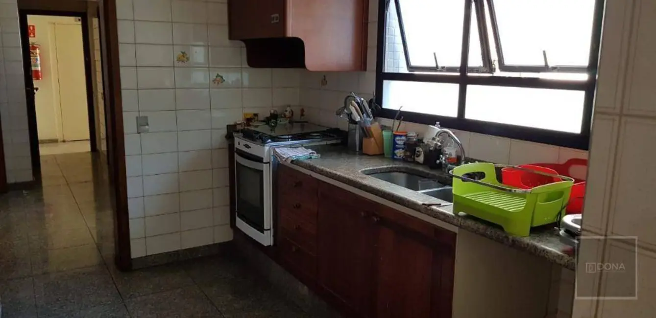 Apartamento com 4 quartos à venda, 330m2 em Cambuí, Campinas - SP - imagem 6 Foto 6 de Apartamento com 4 quartos à venda, 330m2 em Cambuí, Campinas - SP