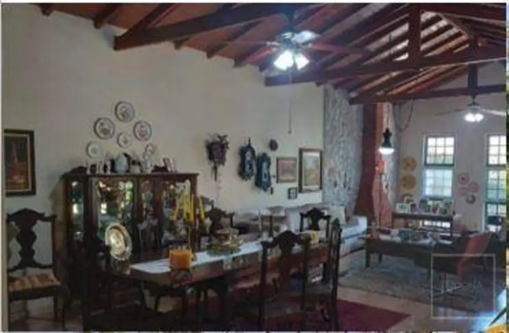 Casa de Condomínio com 3 quartos à venda, 1350m2 em Itupeva - SP - imagem 4 Foto 4 de Casa de Condomínio com 3 quartos à venda, 1350m2 em Itupeva - SP