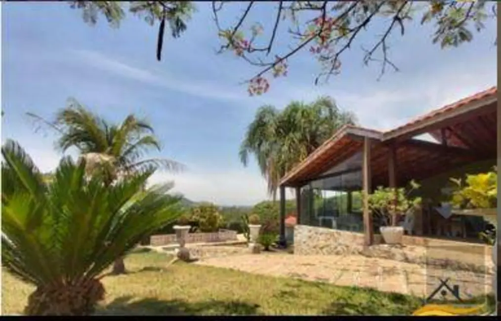 Casa de Condomínio com 3 quartos à venda, 1350m2 em Itupeva - SP - imagem 3 Foto 3 de Casa de Condomínio com 3 quartos à venda, 1350m2 em Itupeva - SP