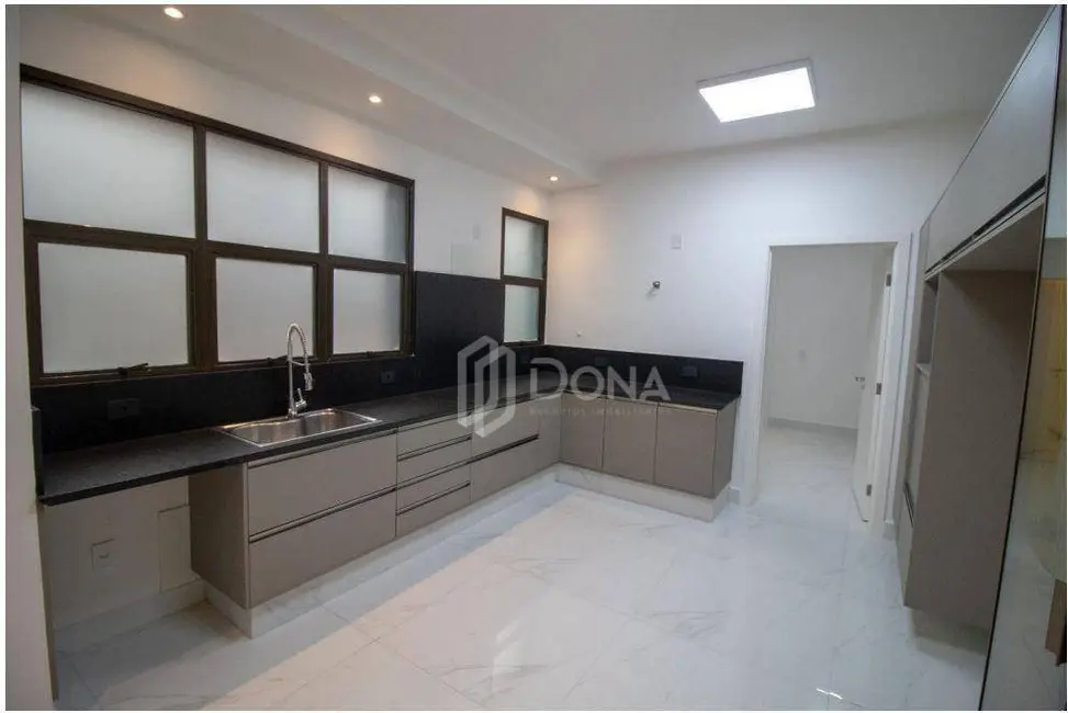 Apartamento com 4 quartos à venda e para alugar, 586m2 em Cambuí, Campinas - SP - imagem 7 Foto 7 de Apartamento com 4 quartos à venda e para alugar, 586m2 em Cambuí, Campinas - SP