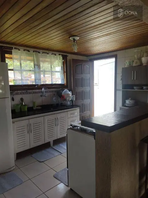 Foto 3 de Casa de Condomínio com 3 quartos à venda, 425m2 em Ubatuba - SP