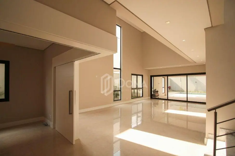 Casa de Condomínio com 4 quartos à venda, 702m2 em Loteamento Mont Blanc Residence, Campinas - SP - imagem 5 Foto 5 de Casa de Condomínio com 4 quartos à venda, 702m2 em Loteamento Mont Blanc Residence, Campinas - SP