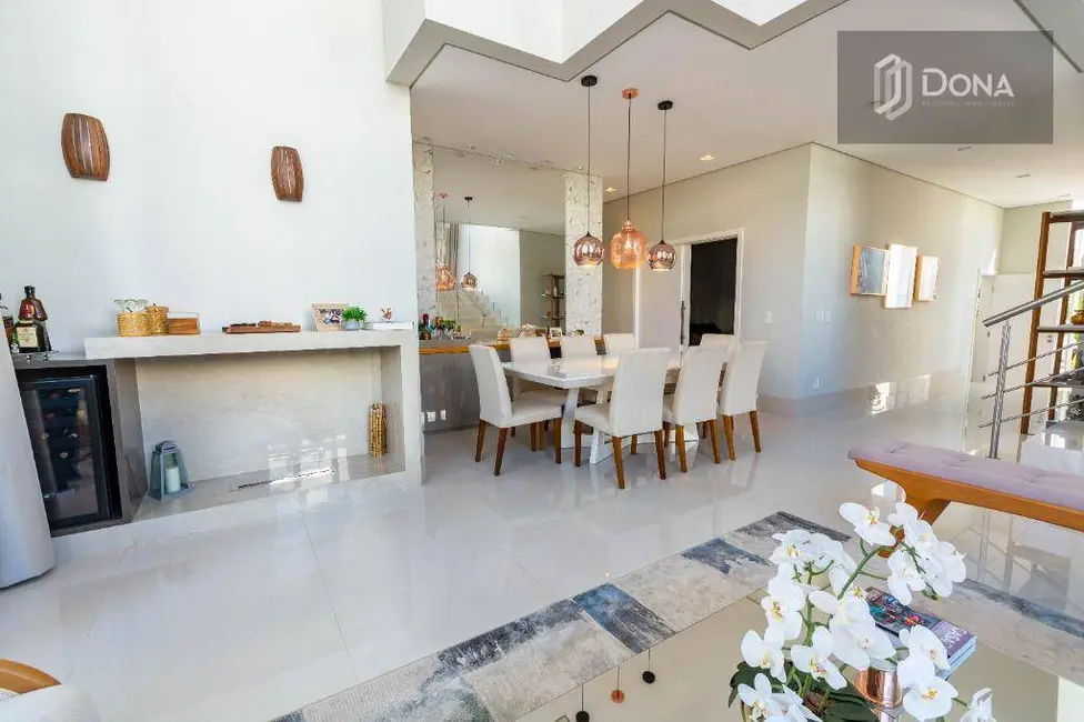 Casa de Condomínio com 4 quartos à venda, 702m2 em Loteamento Mont Blanc Residence, Campinas - SP - imagem 8 Foto 8 de Casa de Condomínio com 4 quartos à venda, 702m2 em Loteamento Mont Blanc Residence, Campinas - SP