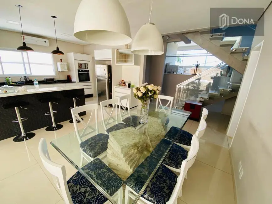 Foto 7 de Casa de Condomínio com 4 quartos à venda, 360m2 em Swiss Park, Campinas - SP