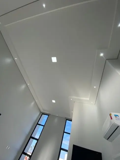 Casa de Condomínio com 3 quartos à venda, 364m2 em Jardim América, Paulinia - SP - imagem 3 Foto 3 de Casa de Condomínio com 3 quartos à venda, 364m2 em Jardim América, Paulinia - SP