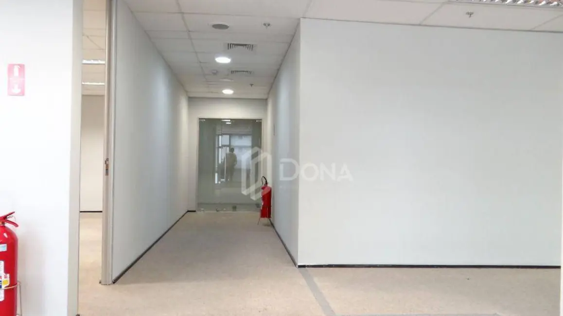 Sala Comercial para alugar, 163m2 em Cambuí, Campinas - SP - imagem 9 Foto 9 de Sala Comercial para alugar, 163m2 em Cambuí, Campinas - SP