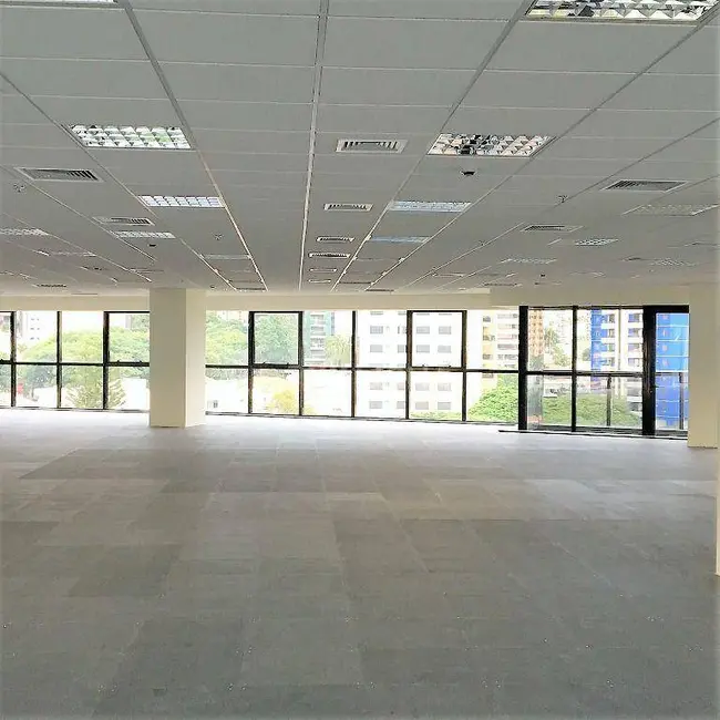 Sala Comercial para alugar, 220m2 em Cambuí, Campinas - SP - imagem 3 Foto 3 de Sala Comercial para alugar, 220m2 em Cambuí, Campinas - SP