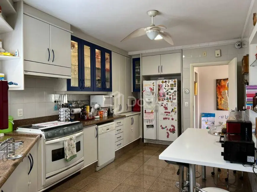 Apartamento com 4 quartos à venda, 220m2 em Cambuí, Campinas - SP - imagem 7 Foto 7 de Apartamento com 4 quartos à venda, 220m2 em Cambuí, Campinas - SP
