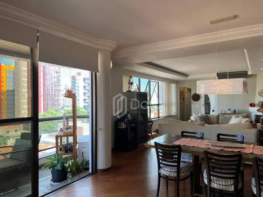 Apartamento com 4 quartos à venda, 220m2 em Cambuí, Campinas - SP - imagem 4 Foto 4 de Apartamento com 4 quartos à venda, 220m2 em Cambuí, Campinas - SP