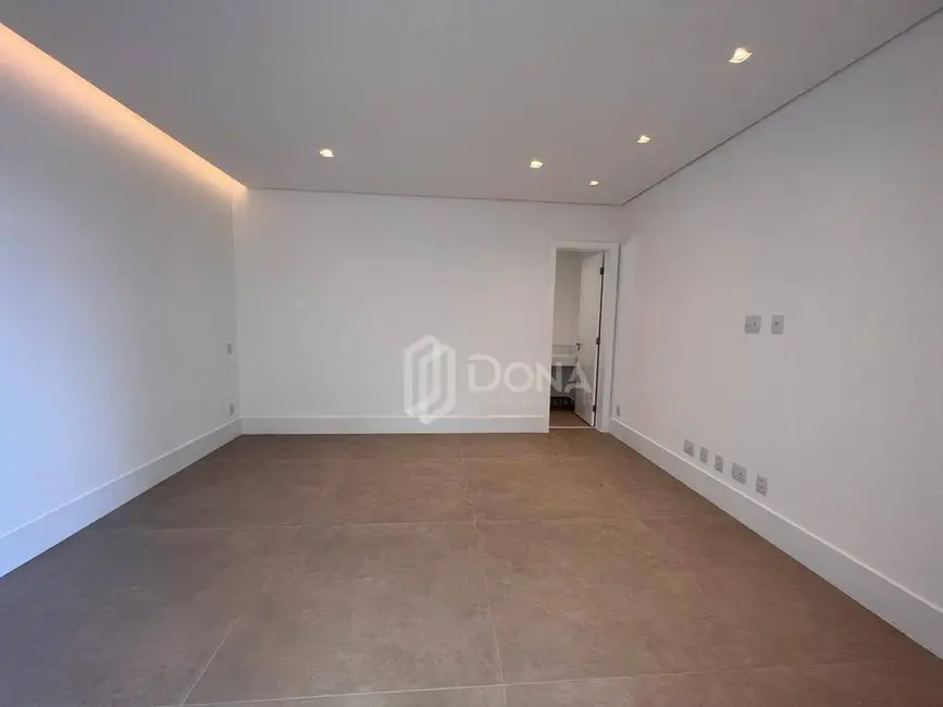 Foto 4 de Casa de Condomínio com 4 quartos à venda, 702m2 em Loteamento Mont Blanc Residence, Campinas - SP