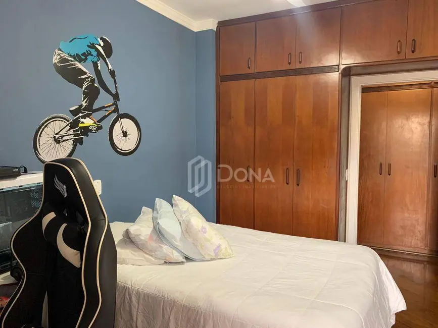 Foto 9 de Apartamento com 4 quartos à venda, 147m2 em Vila Itapura, Campinas - SP