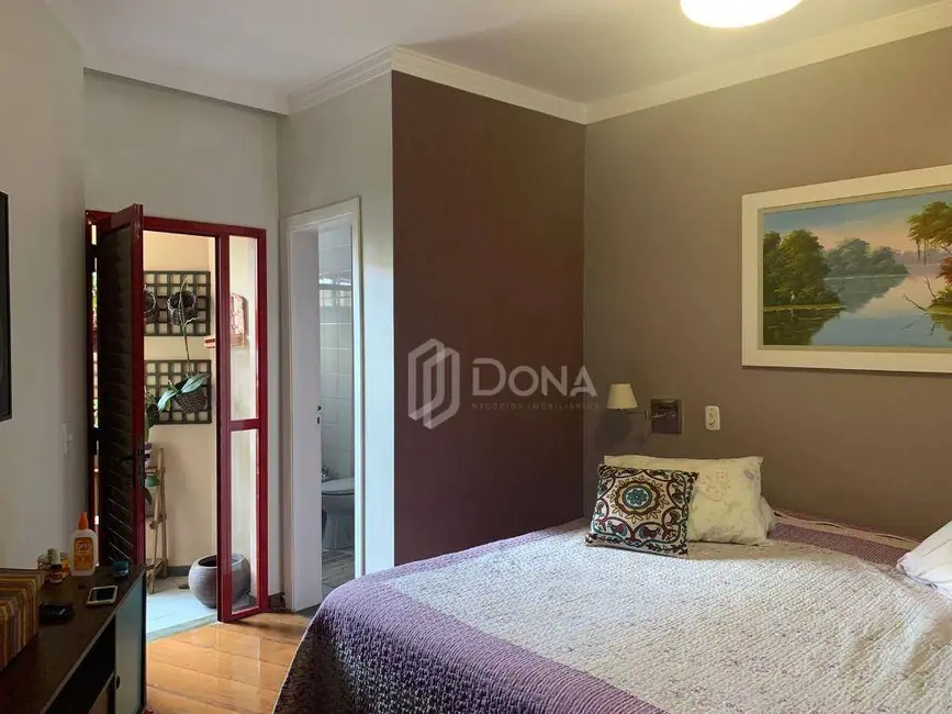 Foto 3 de Apartamento com 4 quartos à venda, 147m2 em Vila Itapura, Campinas - SP