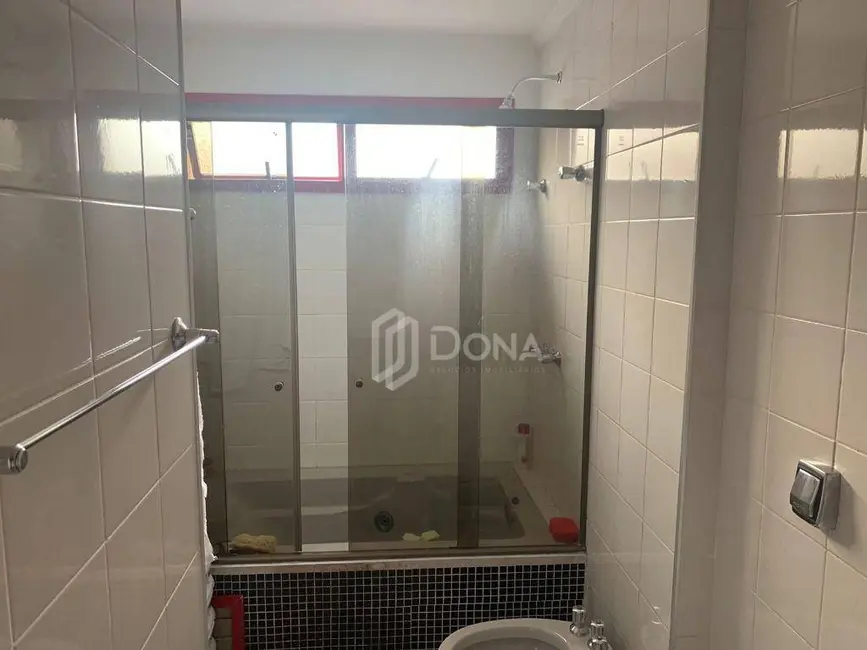 Foto 7 de Apartamento com 4 quartos à venda, 147m2 em Vila Itapura, Campinas - SP