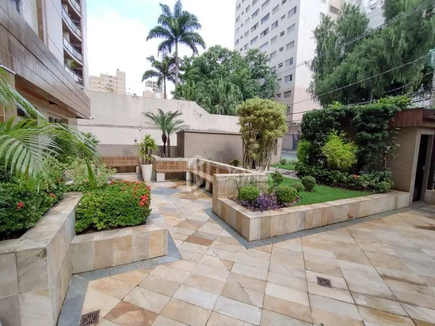 Foto 3 de Apartamento com 4 quartos à venda, 219m2 em Cambuí, Campinas - SP