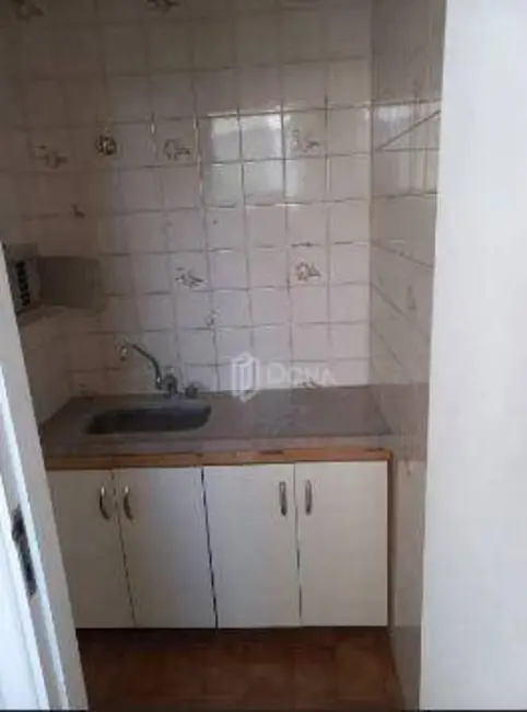 Sala Comercial para alugar, 48m2 em Centro, Campinas - SP - imagem 6 Foto 6 de Sala Comercial para alugar, 48m2 em Centro, Campinas - SP