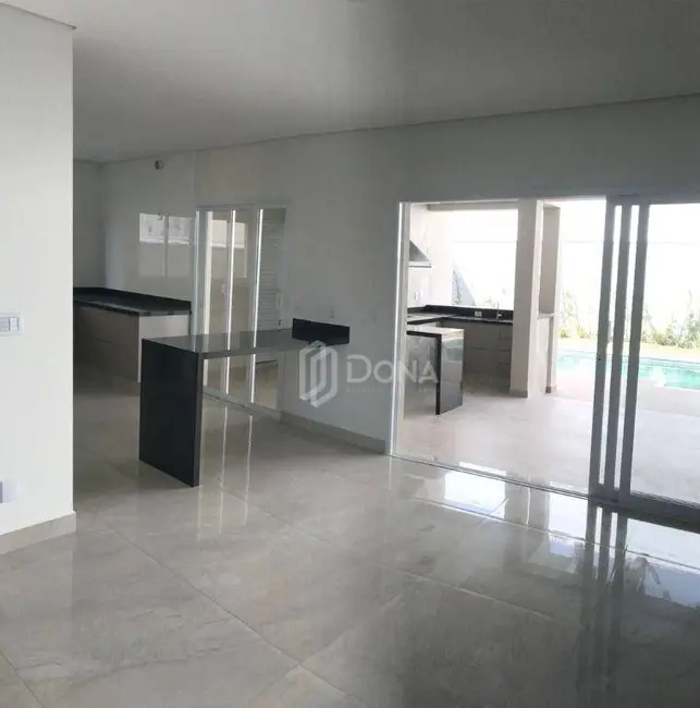 Casa de Condomínio com 4 quartos à venda, 360m2 em Swiss Park, Campinas - SP - imagem 3 Foto 3 de Casa de Condomínio com 4 quartos à venda, 360m2 em Swiss Park, Campinas - SP