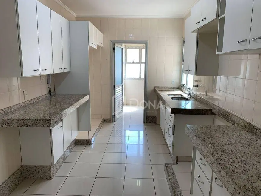 Apartamento com 3 quartos à venda, 150m2 em Cambuí, Campinas - SP - imagem 4 Foto 4 de Apartamento com 3 quartos à venda, 150m2 em Cambuí, Campinas - SP