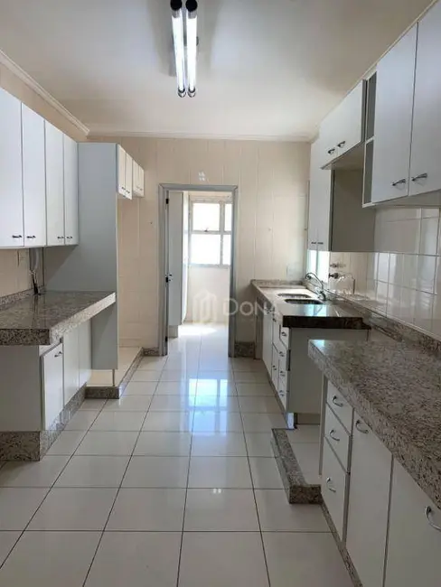 Apartamento com 3 quartos à venda, 150m2 em Cambuí, Campinas - SP - imagem 6 Foto 6 de Apartamento com 3 quartos à venda, 150m2 em Cambuí, Campinas - SP