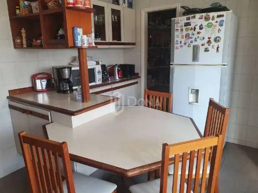 Foto 5 de Apartamento com 3 quartos à venda, 200m2 em Cambuí, Campinas - SP