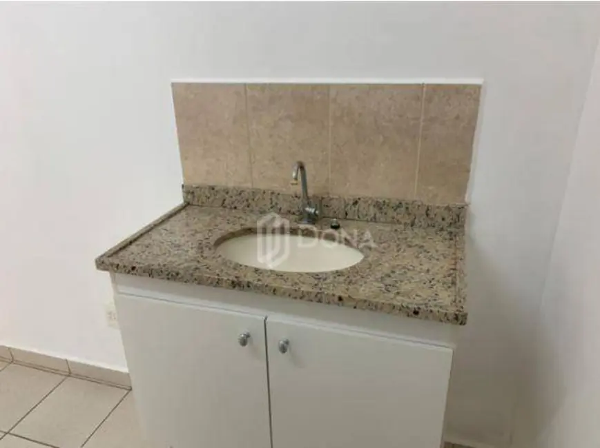 Foto 2 de Sala Comercial para alugar, 28m2 em Taquaral, Campinas - SP