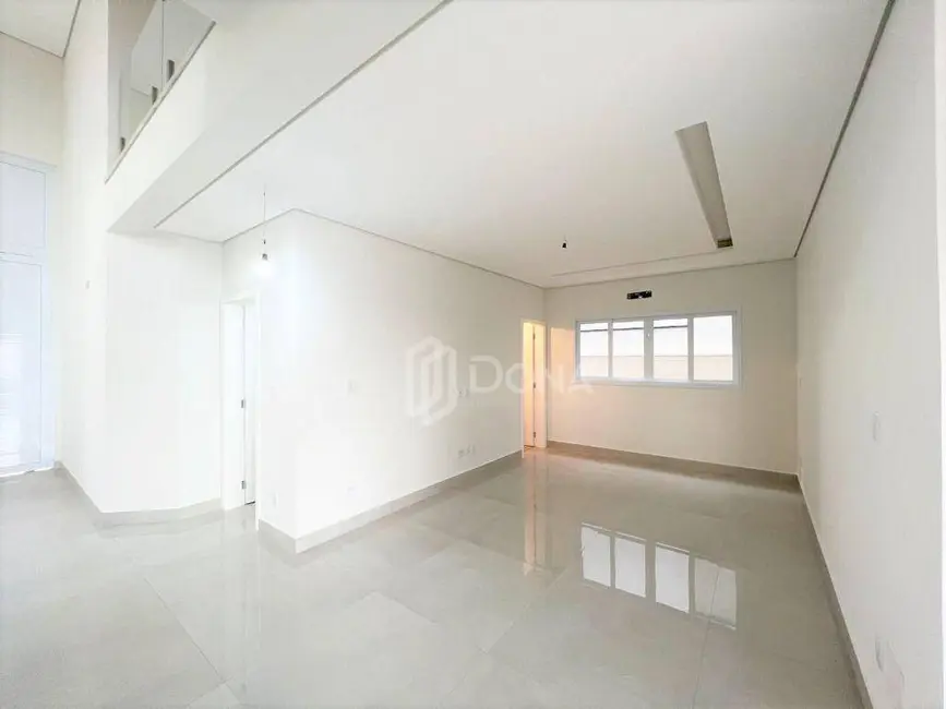 Foto 4 de Casa de Condomínio com 3 quartos à venda, 360m2 em Swiss Park, Campinas - SP
