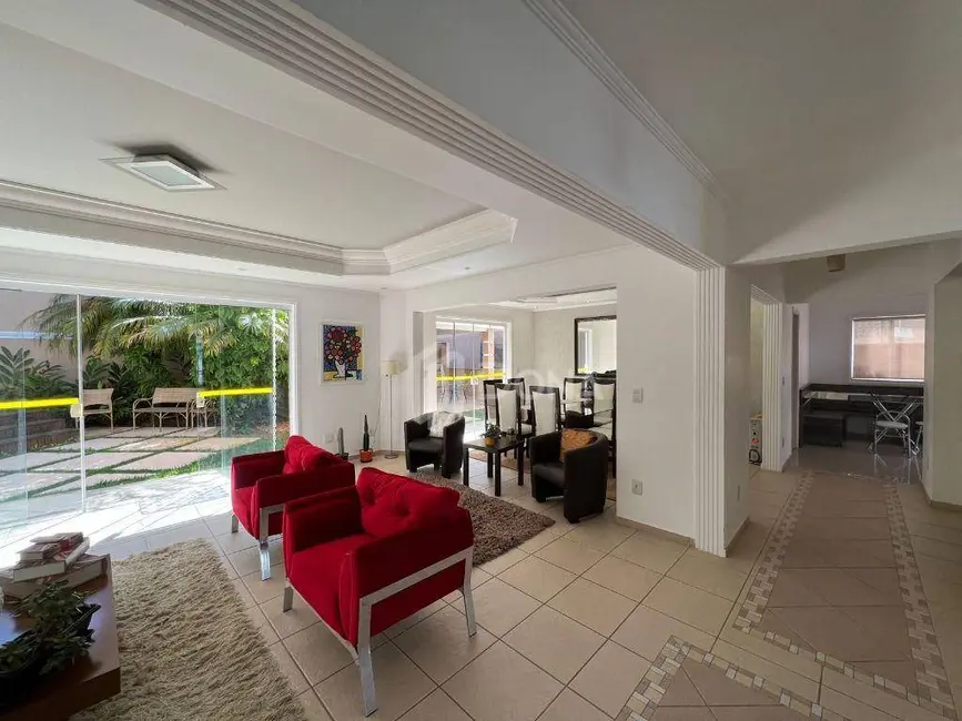 Foto 1 de Casa de Condomínio com 3 quartos à venda e para alugar, 480m2 em Jardim Paiquerê, Valinhos - SP