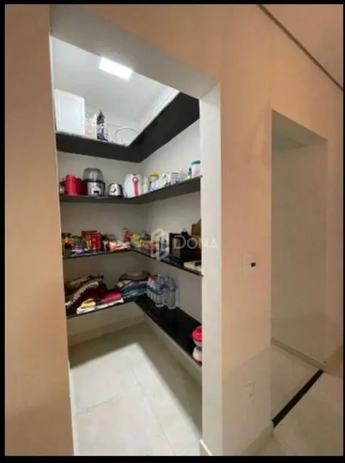 Foto 5 de Casa com 3 quartos à venda, 360m2 em Vila Brandina, Campinas - SP